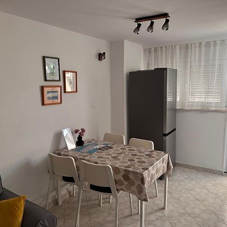 Apartment Ella Mare Zadar Bagian luar foto